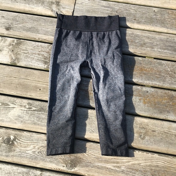 Athletic Works Compression Leggings - Picture 2 of 5